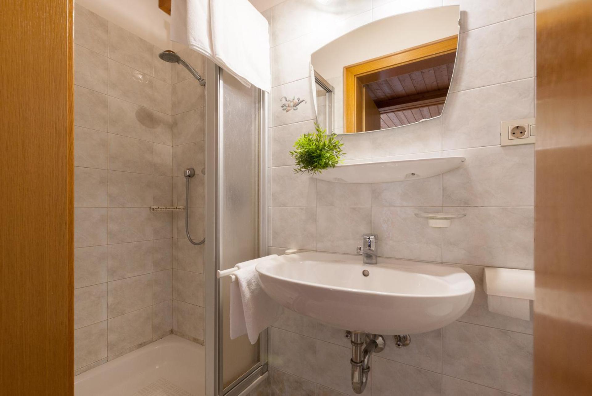 Gasthof Hanni Merano Room photo